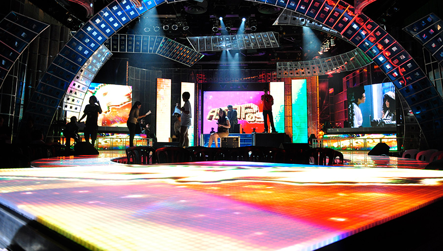 Gtek Outdoor Video Floor graces Philippines variety show stage 2009