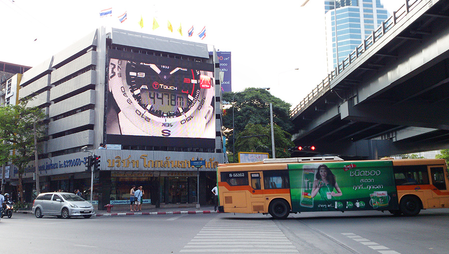 Gtek outdoor LED Curtain screen creates a bright new landmark for Bangkok shopping malls