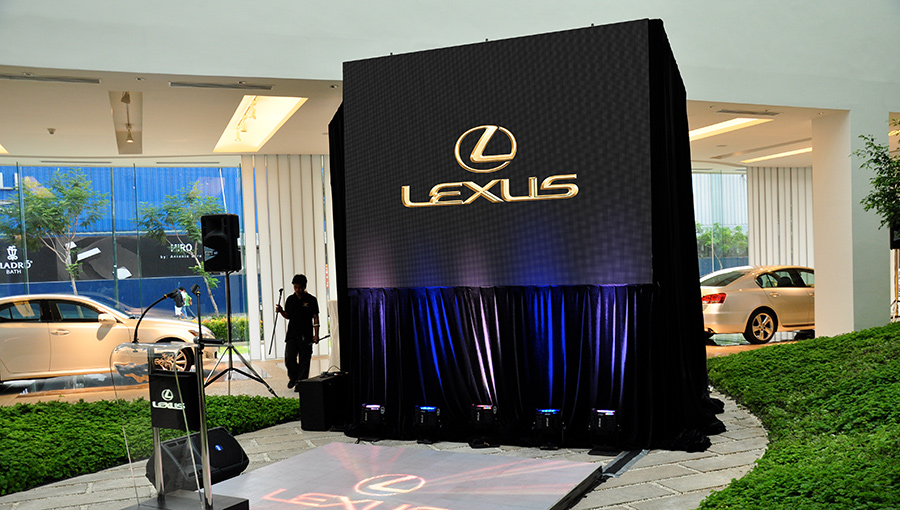 Gtek LED Display（Cabinet-based indoor LED Display） succeed present in the Lexus boo-at 4S shop in the Philippines