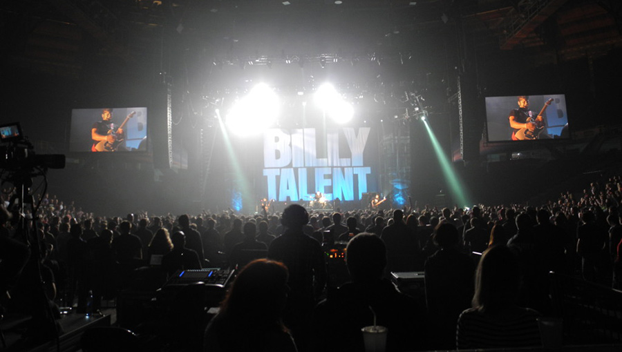 Gtek Flexible LED display InnoPix S05 Graces BILLY TALENT concert in the United States